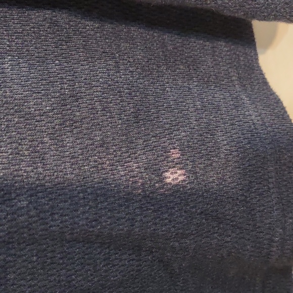 USED NAUTICA SLEEP WEAR LONG SLEEVE SHIRT HAS BLEACH STAINS ON BACK SIZE MEDIUM - Picture 7 of 7